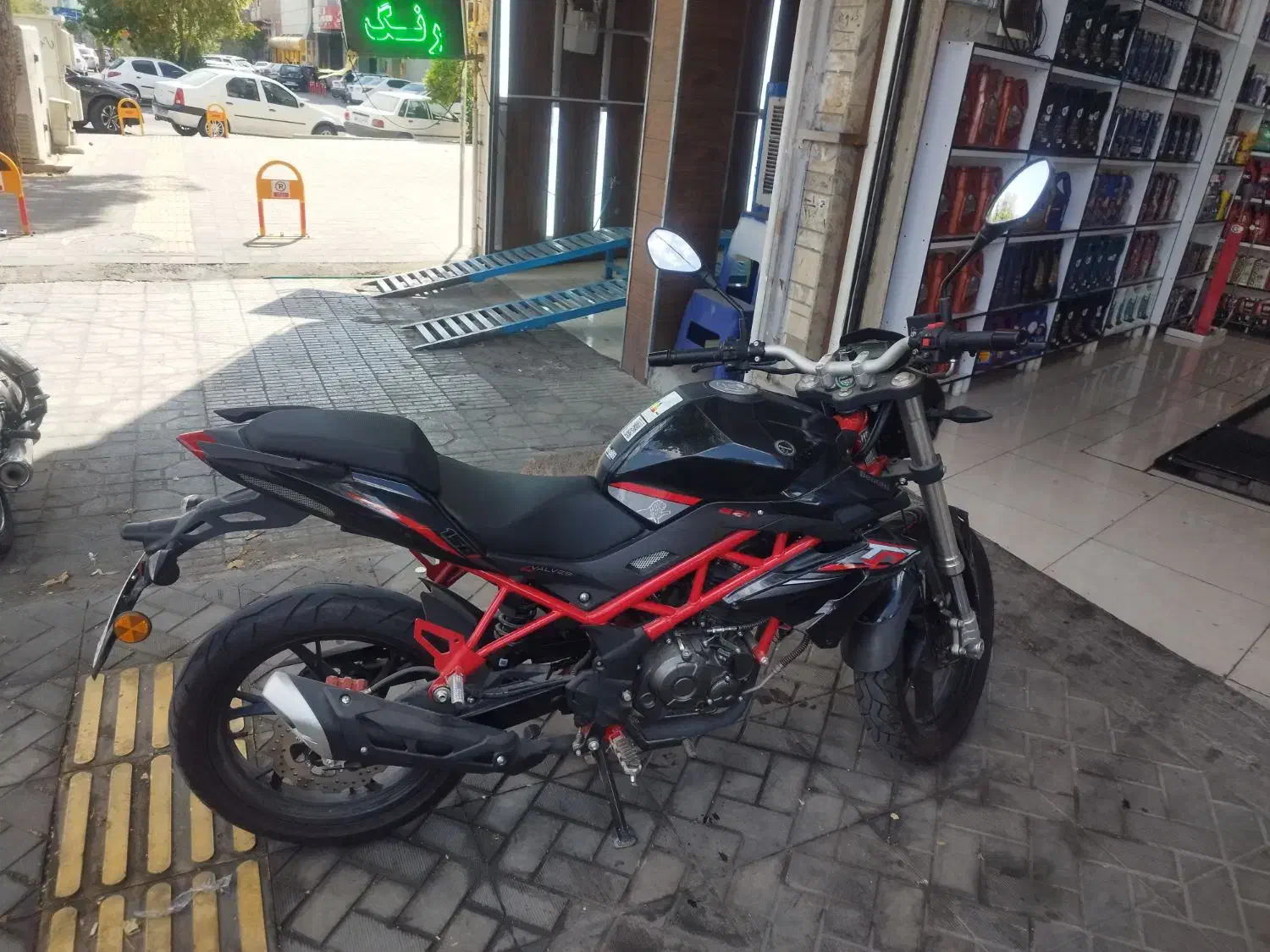 بنلی ۱۵۰ نیوفیس مدل ۴۰۲|موتورسیکلت|شیراز, ملاصدرا|دیوار