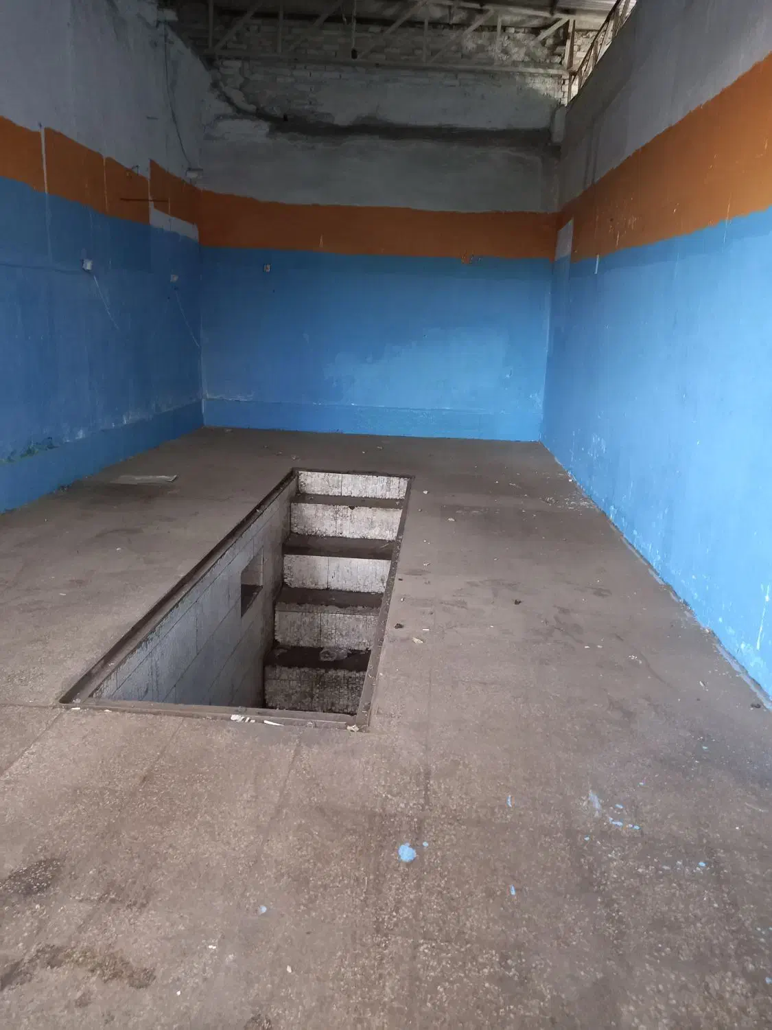 مغازه داخل گاراژ|اجارهٔ مغازه و غرفه|اصفهان, لنبان|دیوار