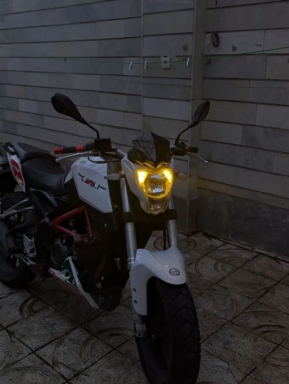 بنلی ۲۵۰ تک قدیم مدل ۹۶|موتورسیکلت|تهران, حر|دیوار