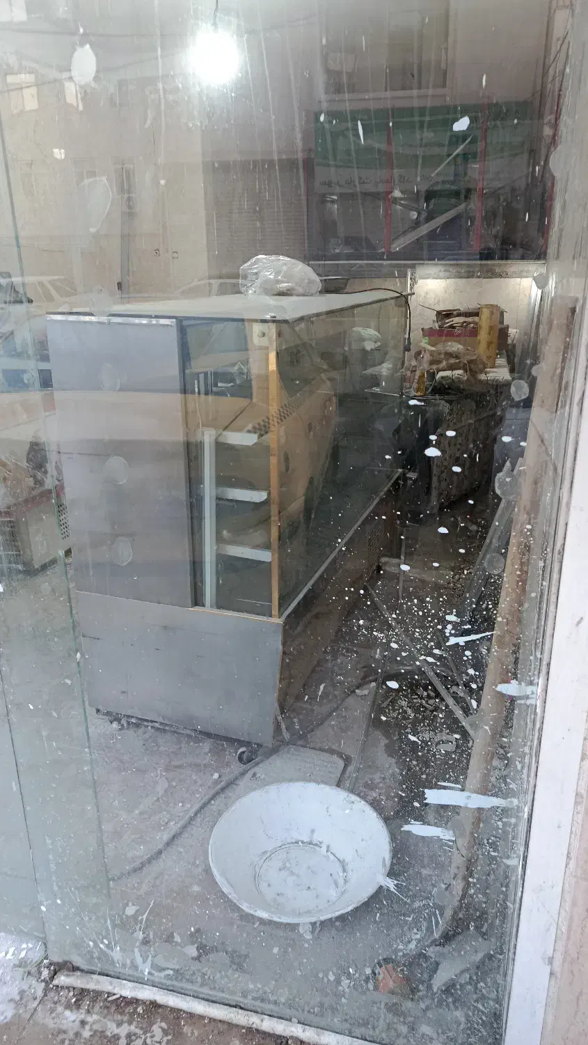 یخچال سالم در حد نومکعبی بدون زنگ زدگی دو  انباری|عمده‌فروشی|فردیس, شهرک وحدت|دیوار