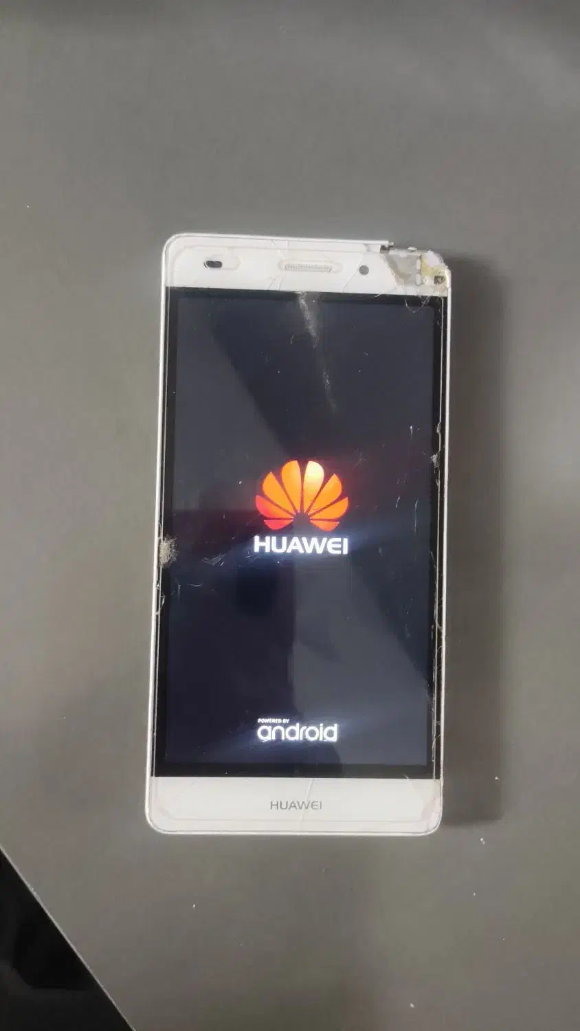 هوآوی p8liteسفید|موبایل|مشهد, هفده شهریور|دیوار