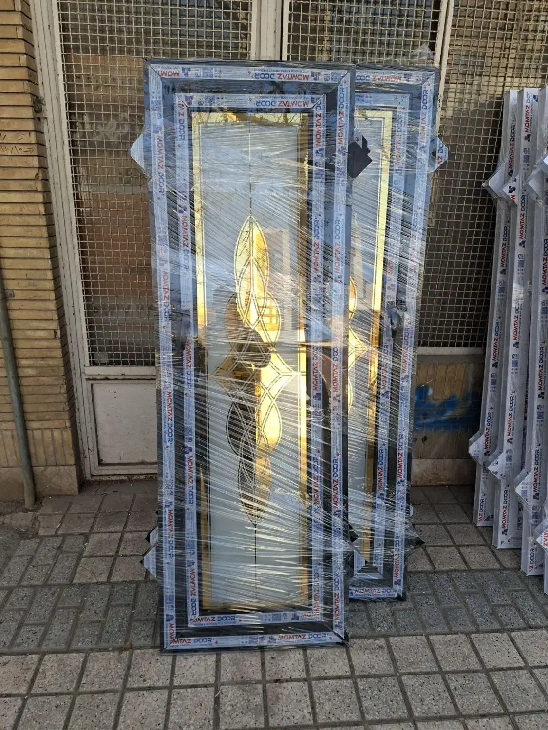 مستر و سرویس مشکی|مصالح و تجهیزات ساختمان|مشهد, نوید|دیوار