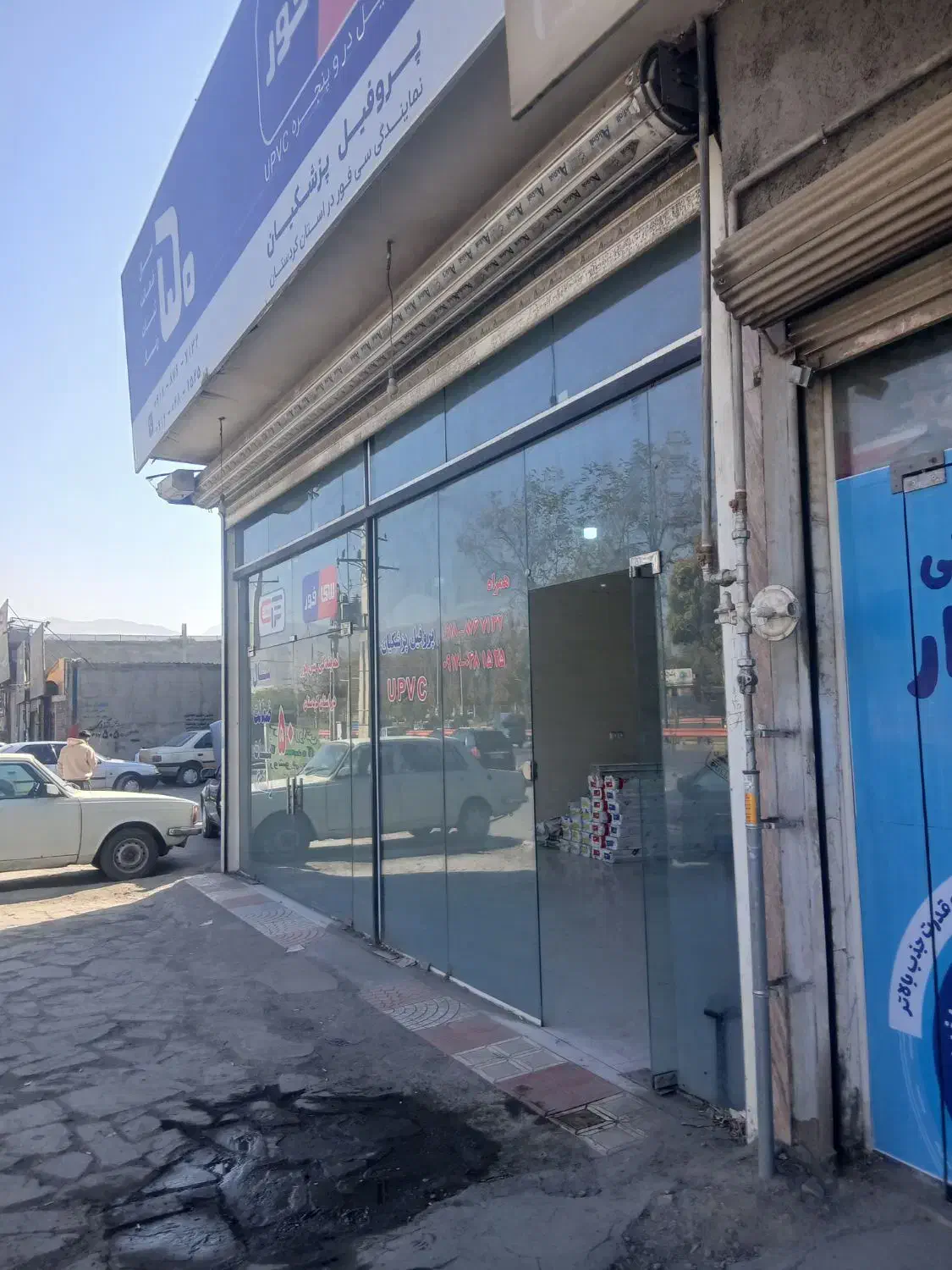 اجاره مغازه پایین تر ازمیدان بار|اجارهٔ مغازه و غرفه|سنندج, |دیوار