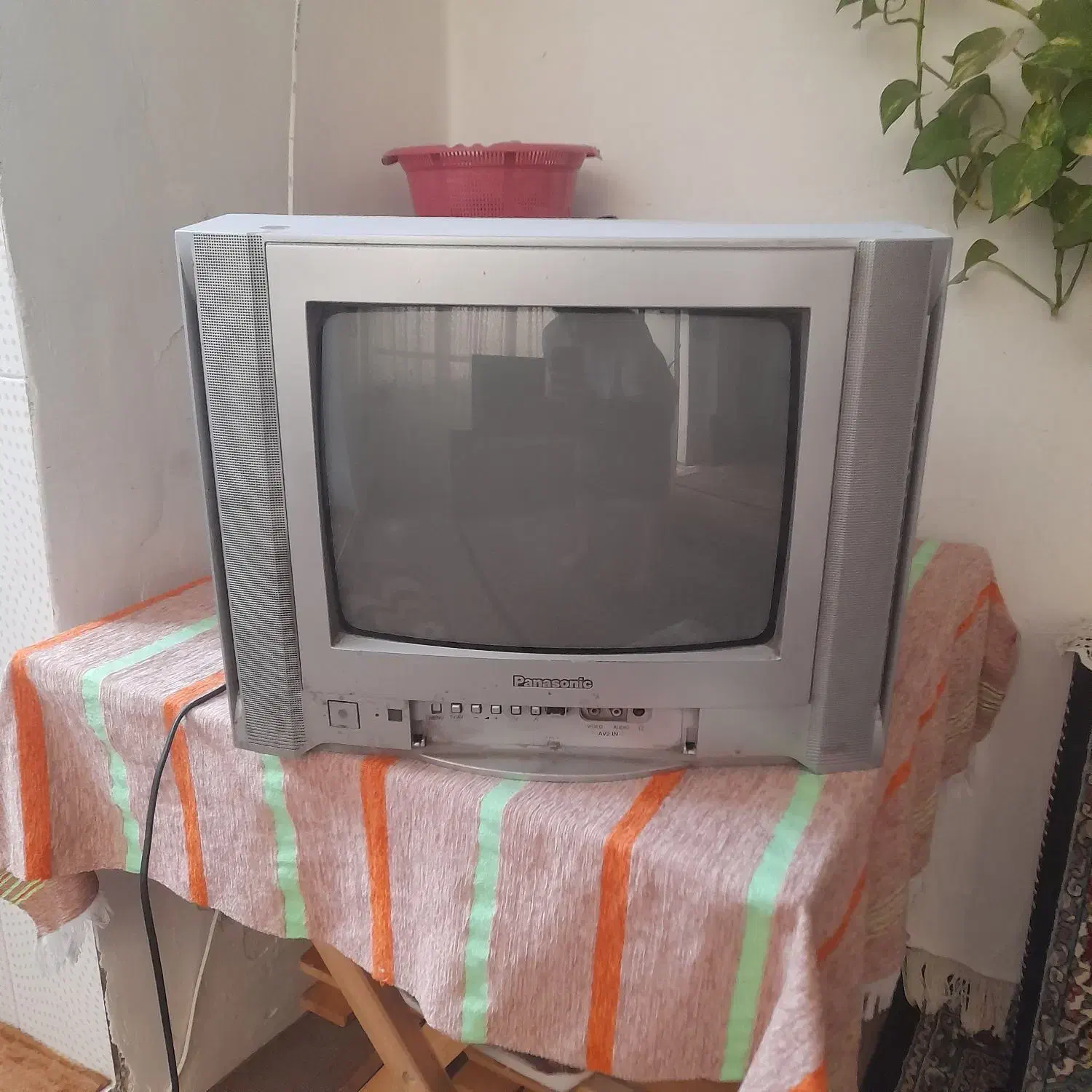 تلوزیون پاناسونیک ۲۱ اینچ|تلویزیون و پروژکتور|زنجان, |دیوار