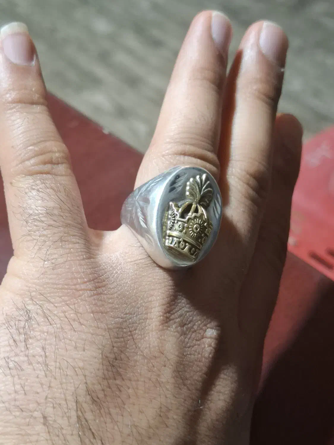 انگشتر تاج|جواهرات|اهر, |دیوار