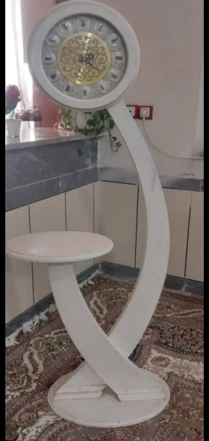 زیر تلویزیونی و ساعت|میز تلویزیون|آبدانان, |دیوار