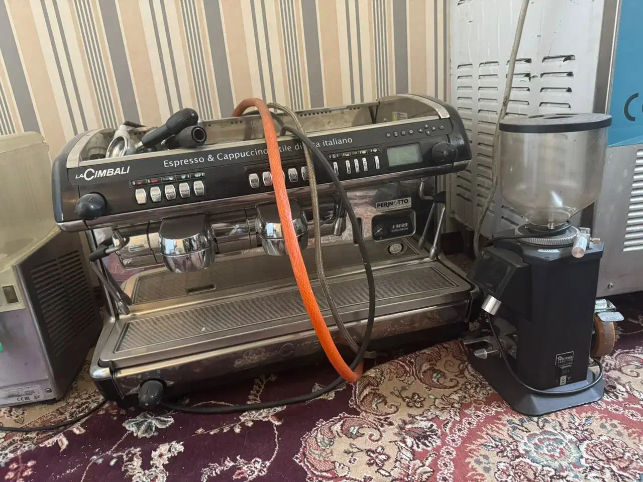 دستگاه صنعتی اسپرسو|کافیشاپ و رستوران|رودهن, |دیوار