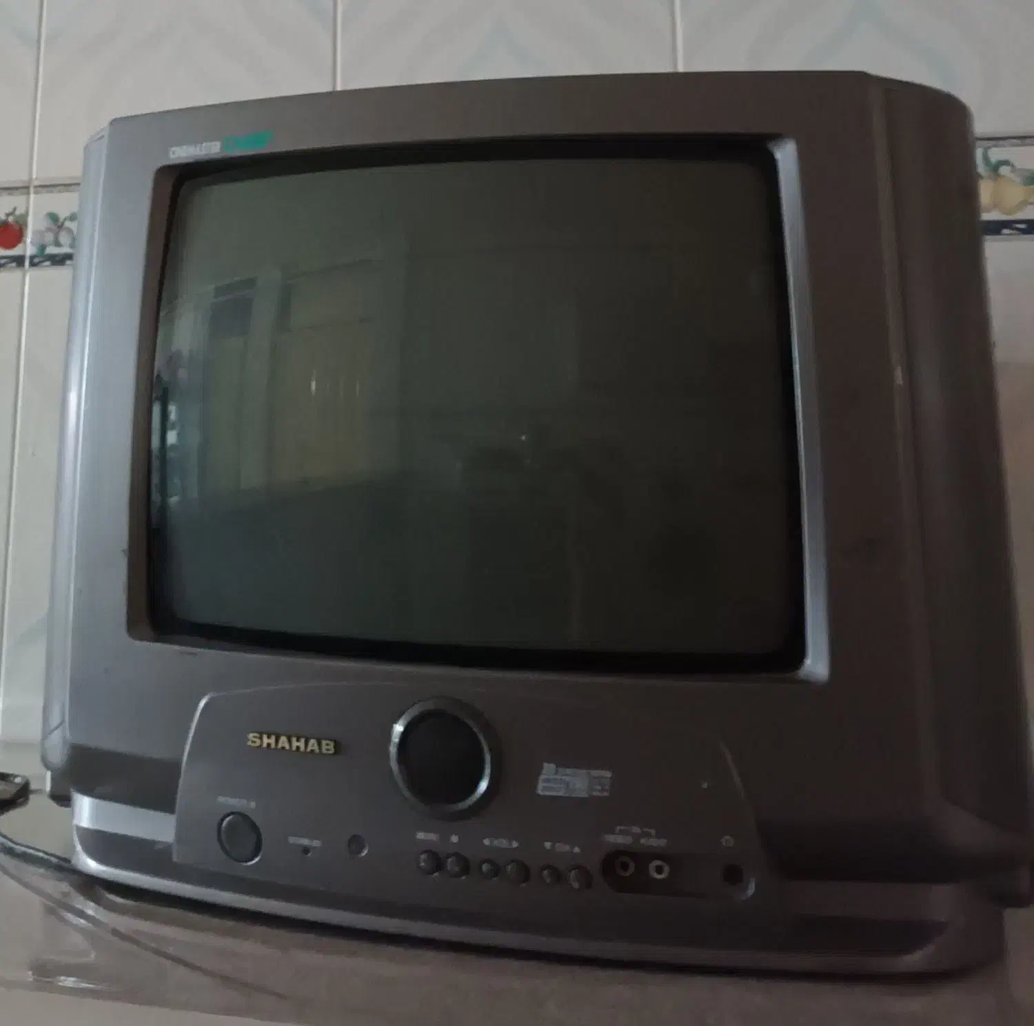 تلوزیون|تلویزیون و پروژکتور|قیدار, |دیوار