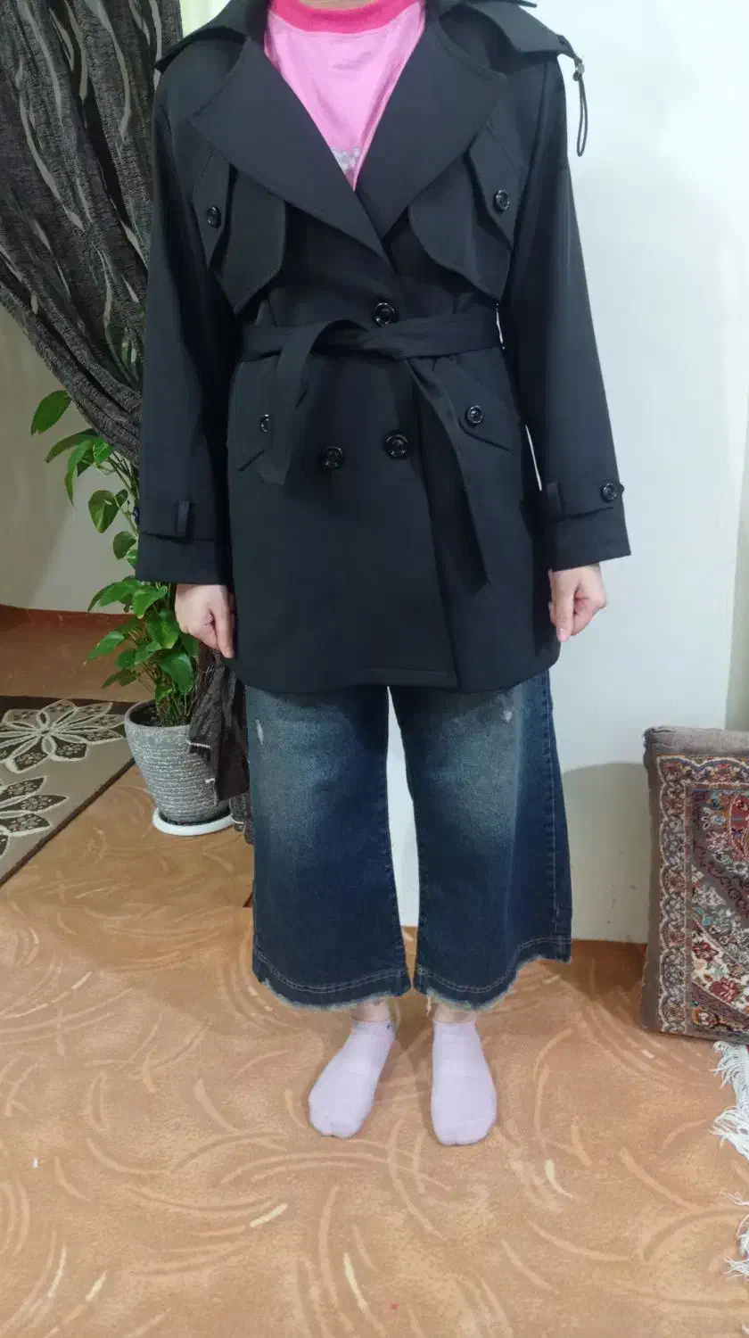 لباس پوشیده نشده|لباس|تربت جام, میان جام|دیوار