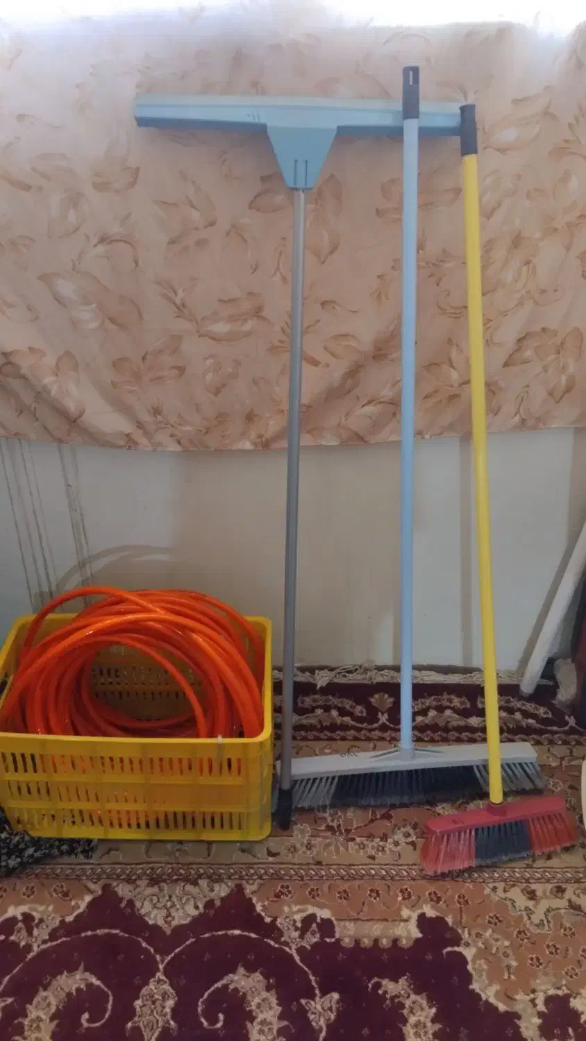 انجام خدمات نظافت ساختمان همراه با لوازم|خدمات نظافت|مشهد, الهیه|دیوار