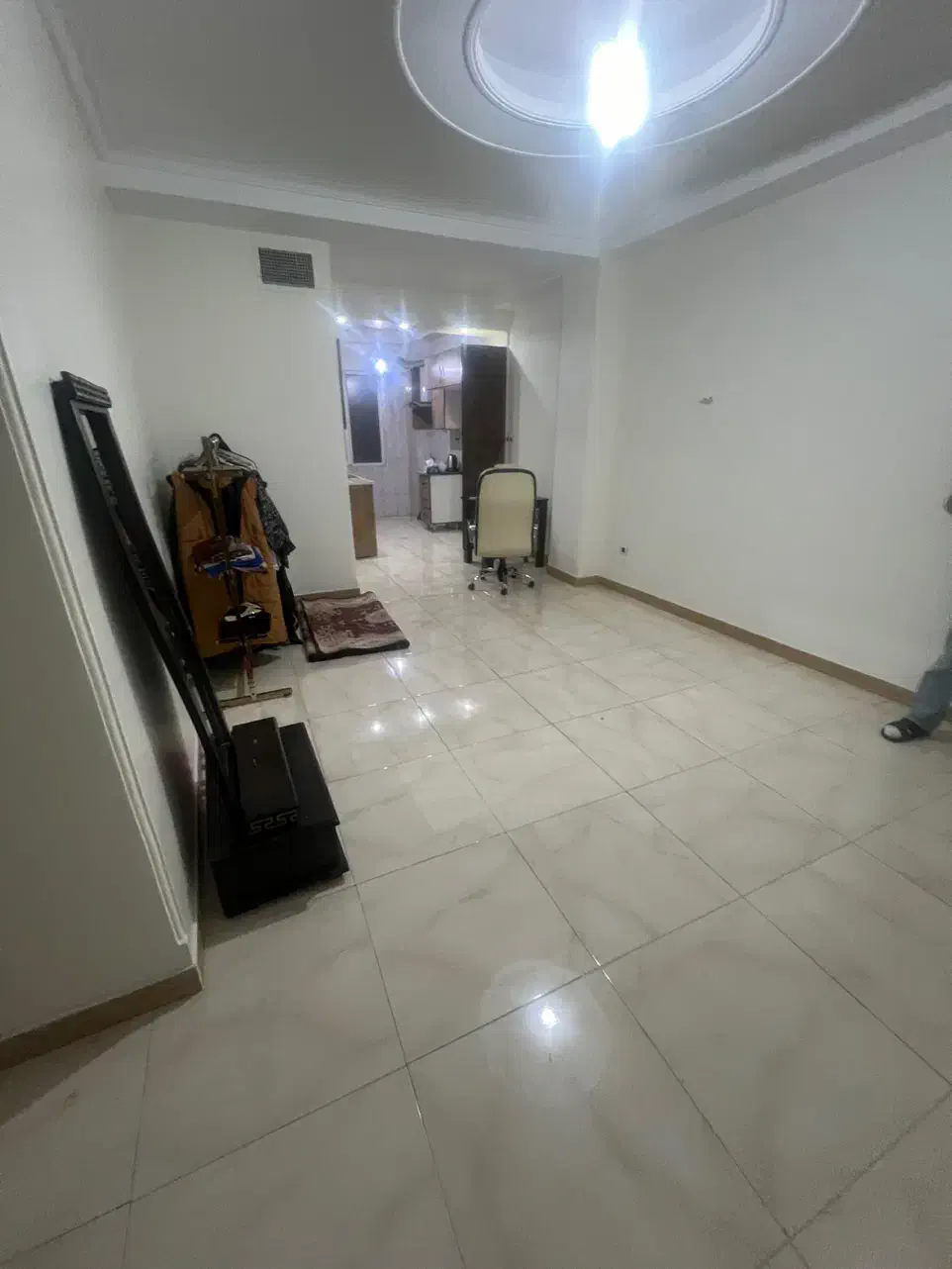 ۵۵فول امکانات در دکتر هوشیار