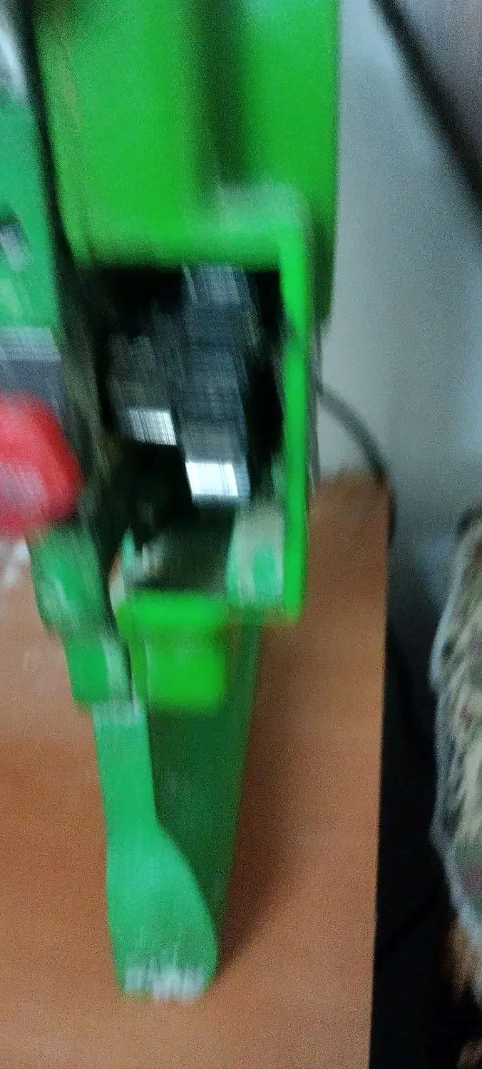 رشته بر‌برقی|ماشین‌آلات صنعتی|خان ببین, |دیوار