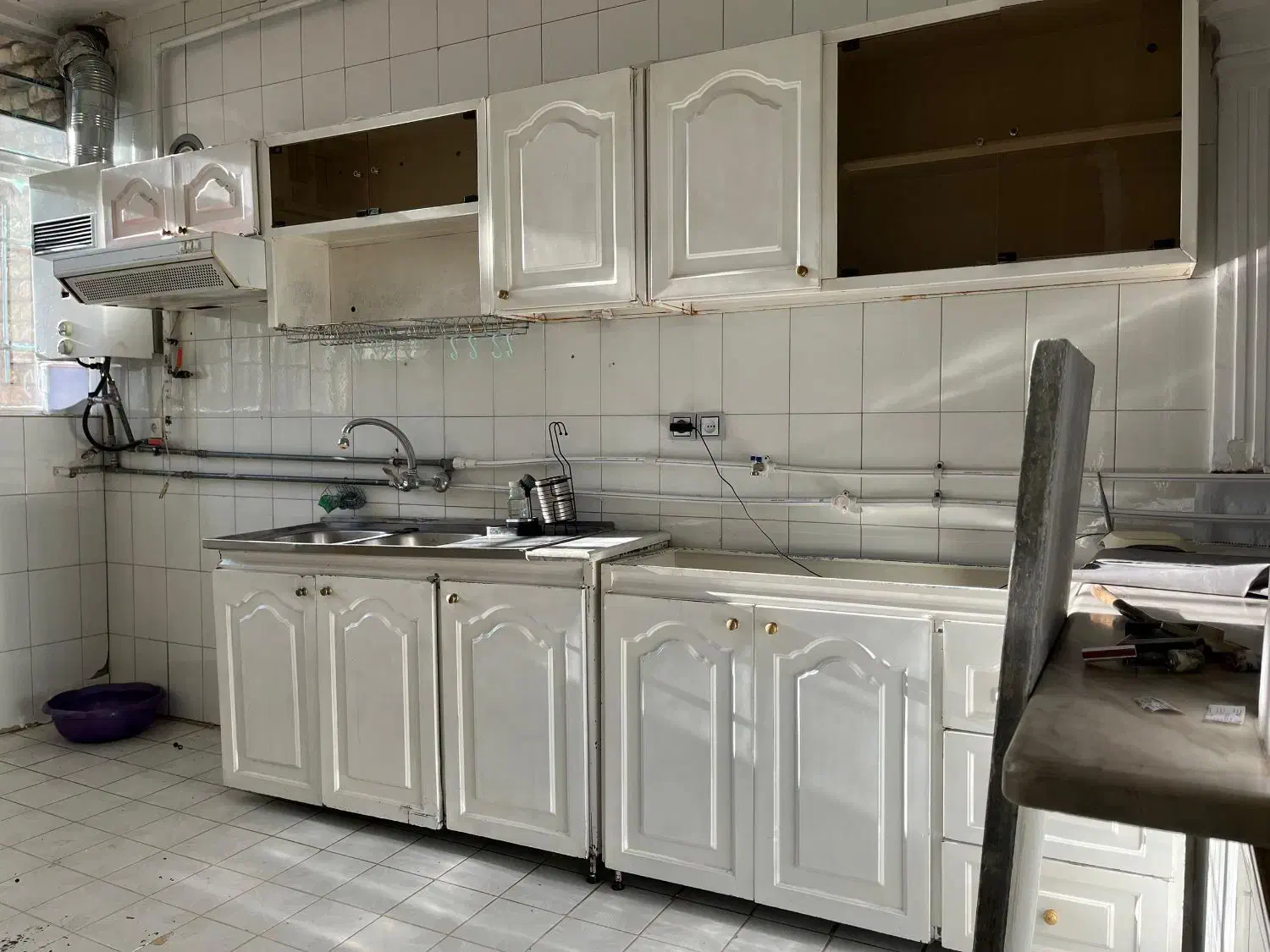 کابینت|آب‌چکان و نظم‌دهنده ظروف|اقبالیه, |دیوار