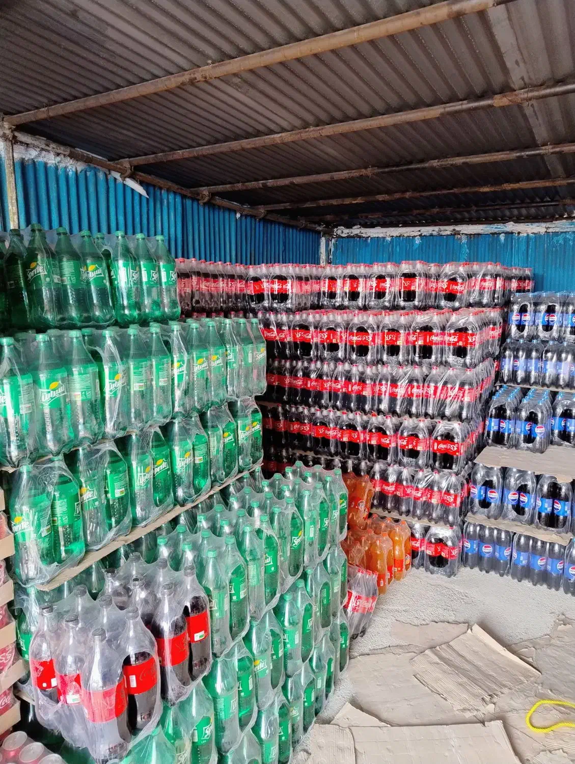 نوشابه کوکاکولا خانواده|خوردنی و آشامیدنی|تهران, هفده شهریور|دیوار