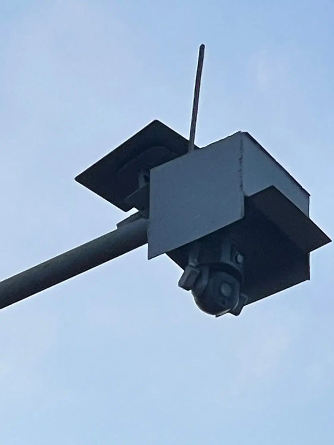 نصبوخدمات دوربین خورشیدی|دوربین مداربسته|پارسآباد, |دیوار