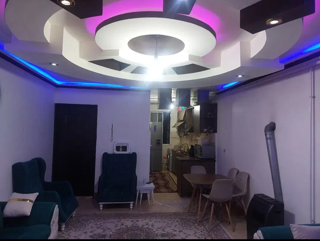 فروش طبقه بالا مستقل در حمیدیان|فروش آپارتمان|رشت, معلولین|دیوار