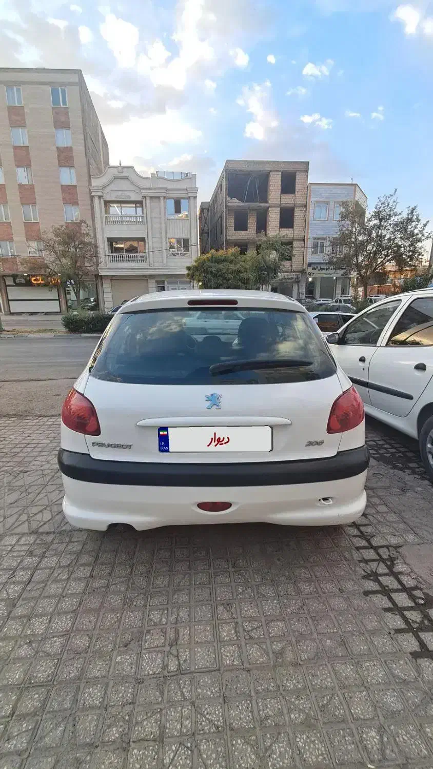 ۲۰۶|خودرو سواری و وانت|نهاوند, |دیوار