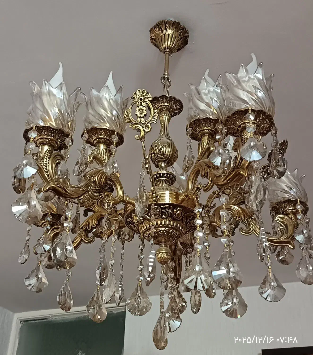 لوستر برنجی ۵ شاخه ۱۰ شعله|لوستر و چراغ آویز|قرچک, زیبا شهر|دیوار