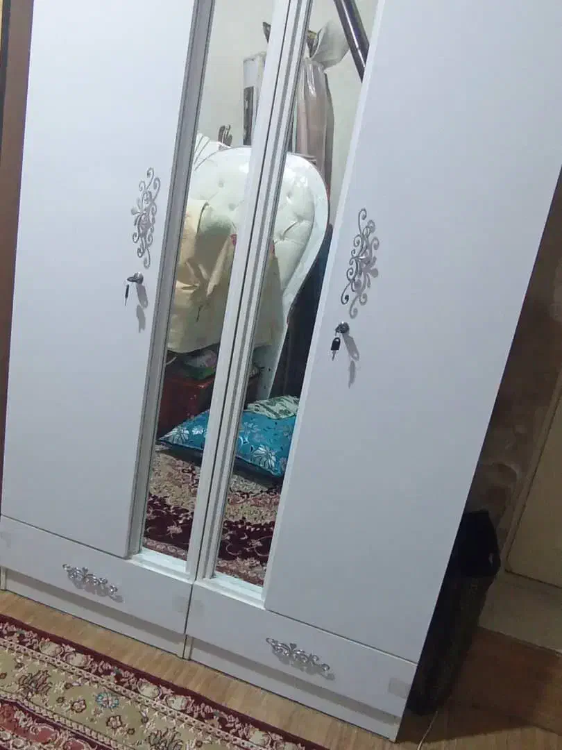 نیم ست سالم اکبند|تخت و سرویس خواب|سیلوانه, |دیوار