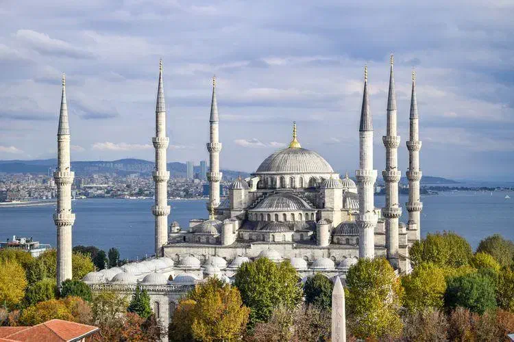 ارزان ترین آفر ویژه تور استانبول تاریخ رفت 19مهر|تور و چارتر|تهران, پونک|دیوار