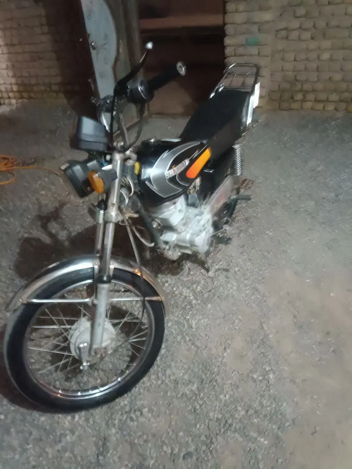 معدل 84 پیشتاز پلاک ملی پنج دنده|موتورسیکلت|جنگل, |دیوار