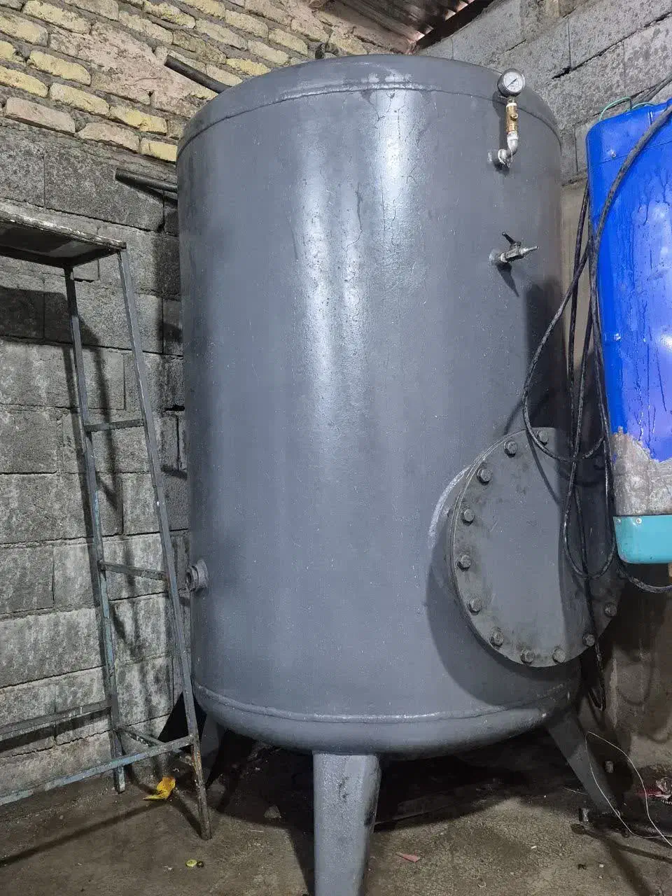 تانک باد ۳۰۰۰ لیتری|ابزارآلات|اصفهان, ارداجی|دیوار