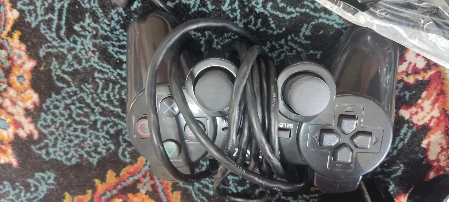 پلی استیشن 2 در حد نو|کنسول، بازی ویدئویی و آنلاین|فومن, |دیوار