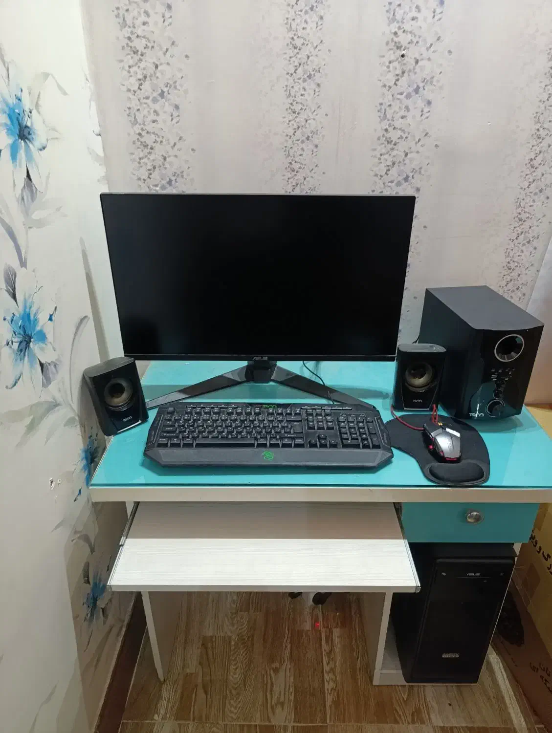 میز کامپیوتر|میز تحریر و کامپیوتر|سیرجان, |دیوار