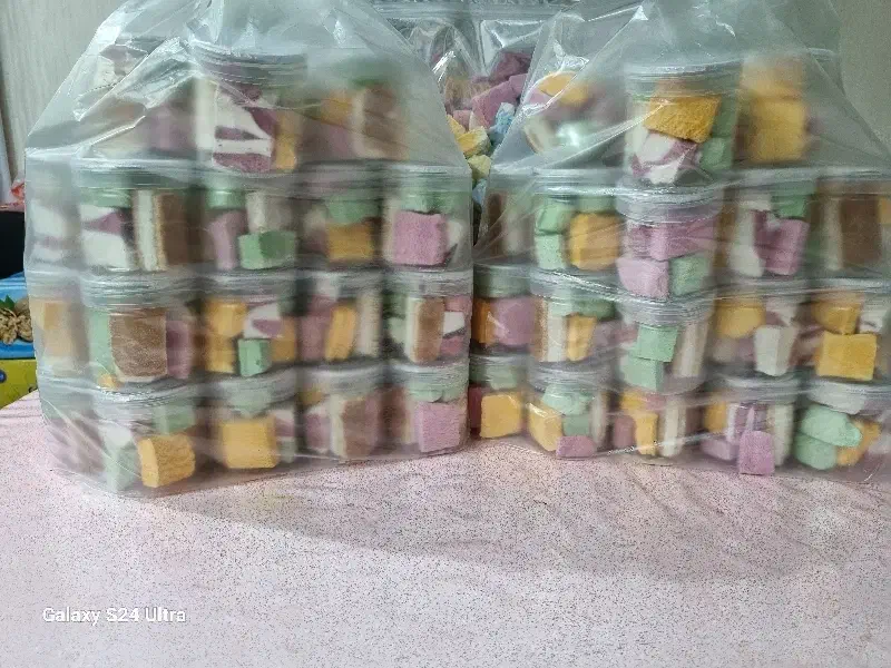 عمده فروشی و پخش بستنی خشک|عمدهفروشی|رشت, منظریه|دیوار