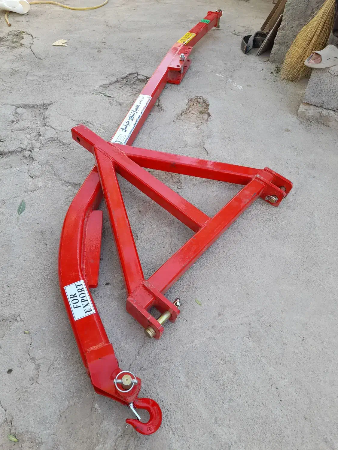 جرثقیل پشت تراکتوری|ماشین‌آلات صنعتی|کوزران, |دیوار