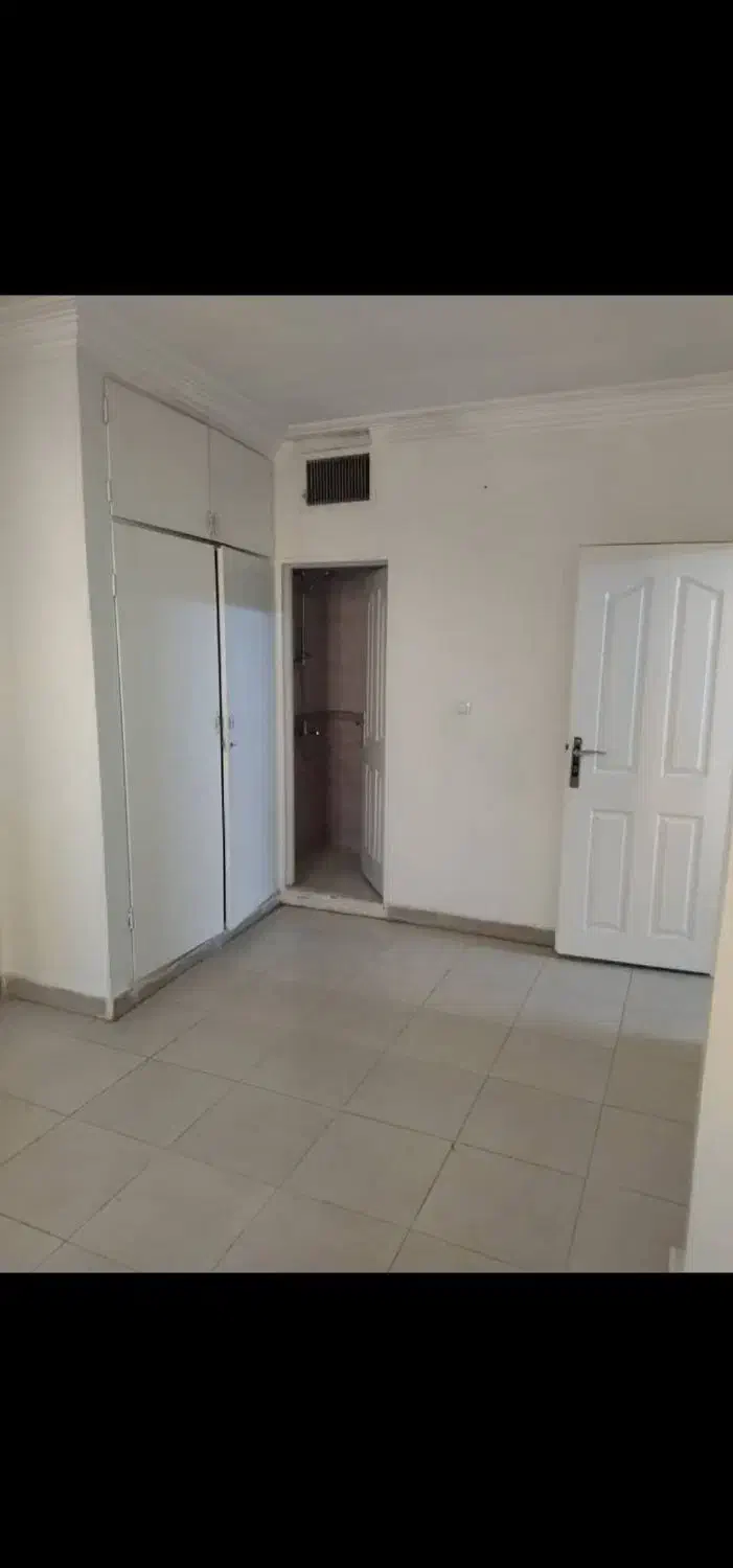 اجاره واحد ۵۰ متری بر خیابان اصلی