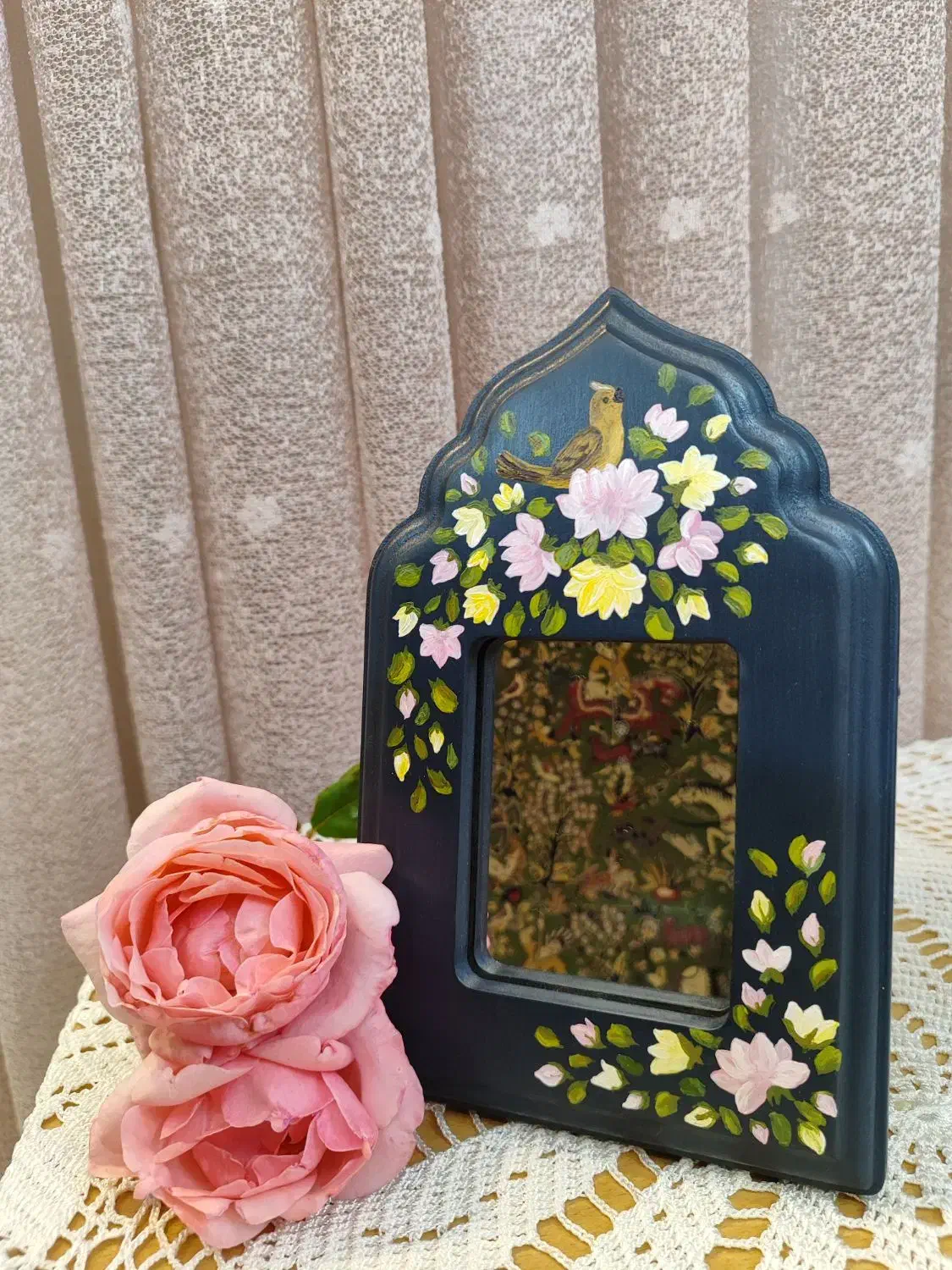 آینه سنتی|آینه|قم, قلعه کامکار|دیوار