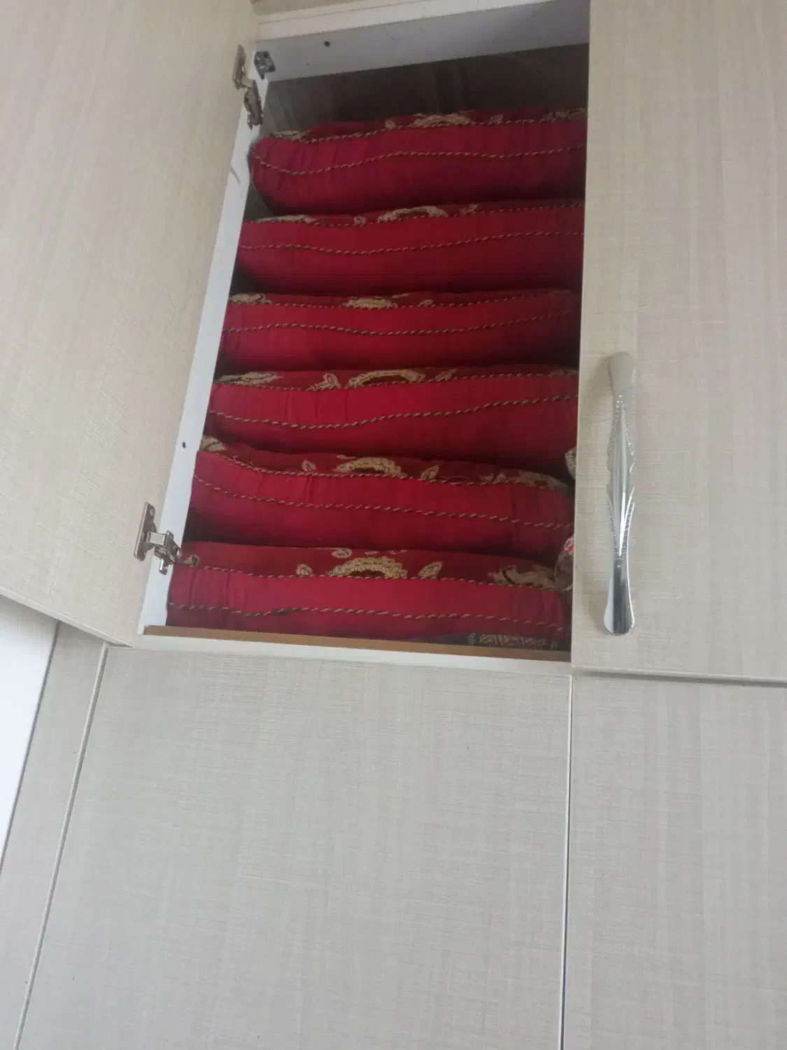 پشتی|پشتی|بندرعباس, |دیوار