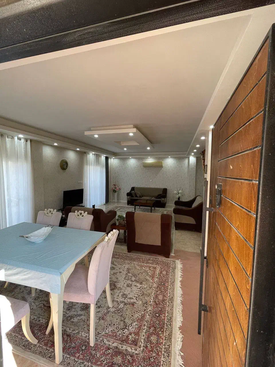 ویلادوبلکس فول فرنیش۲۲۰م باسندشهرک امن/آهودشت|فروش خانه و ویلا|چمستان, |دیوار