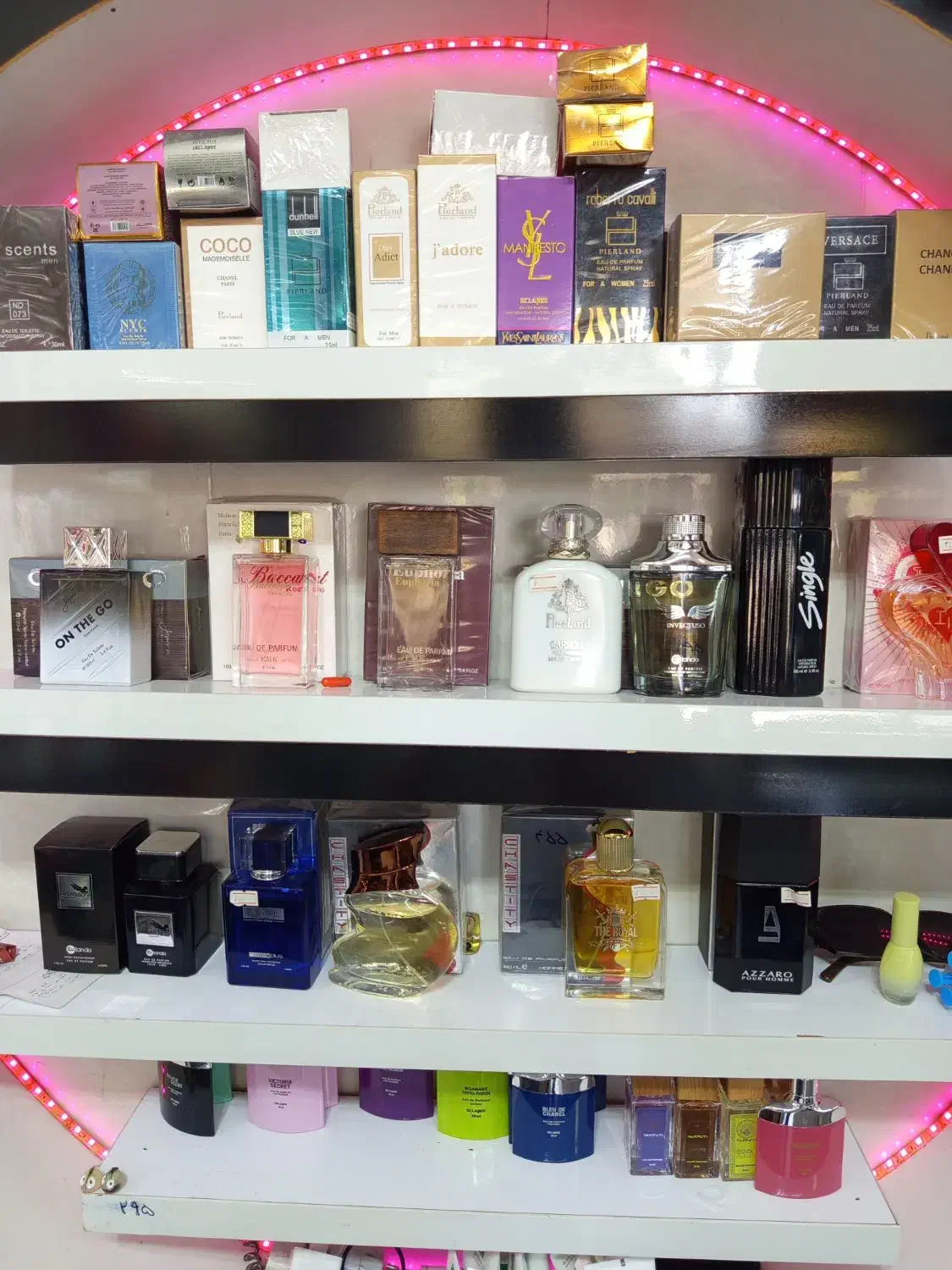 عطر و ادکلن|آرایشی، بهداشتی، درمانی|بیرجند, |دیوار