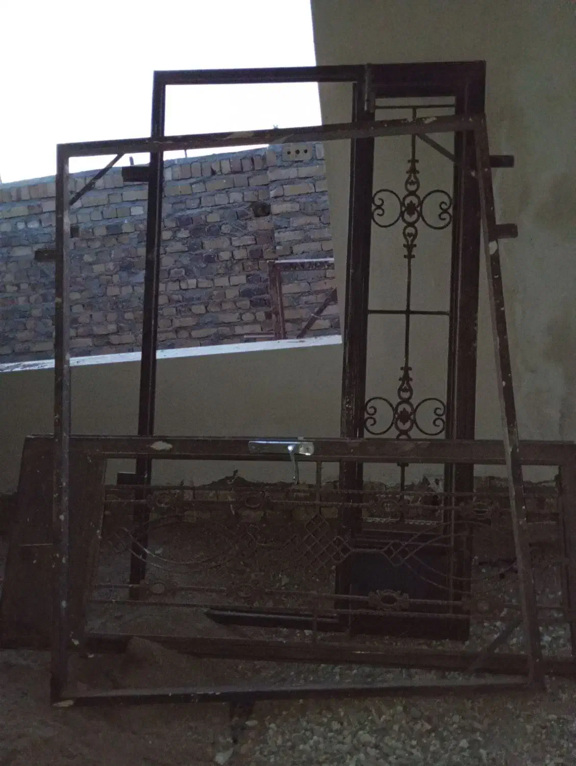 فِرِم پنجره دوجداره|مصالح و تجهیزات ساختمان|تایباد, |دیوار