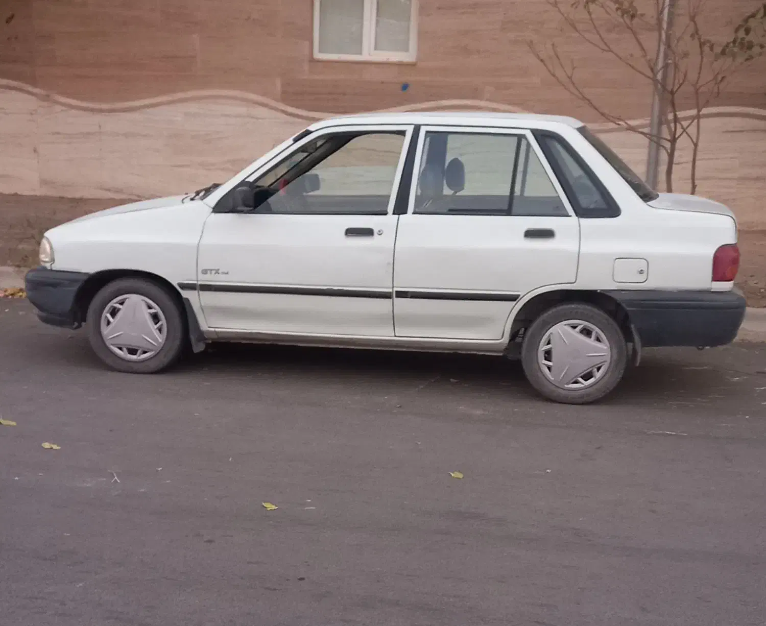 پراید مدل ۸۳ انژکتور|خودرو سواری و وانت|فردوس (خراسان), |دیوار