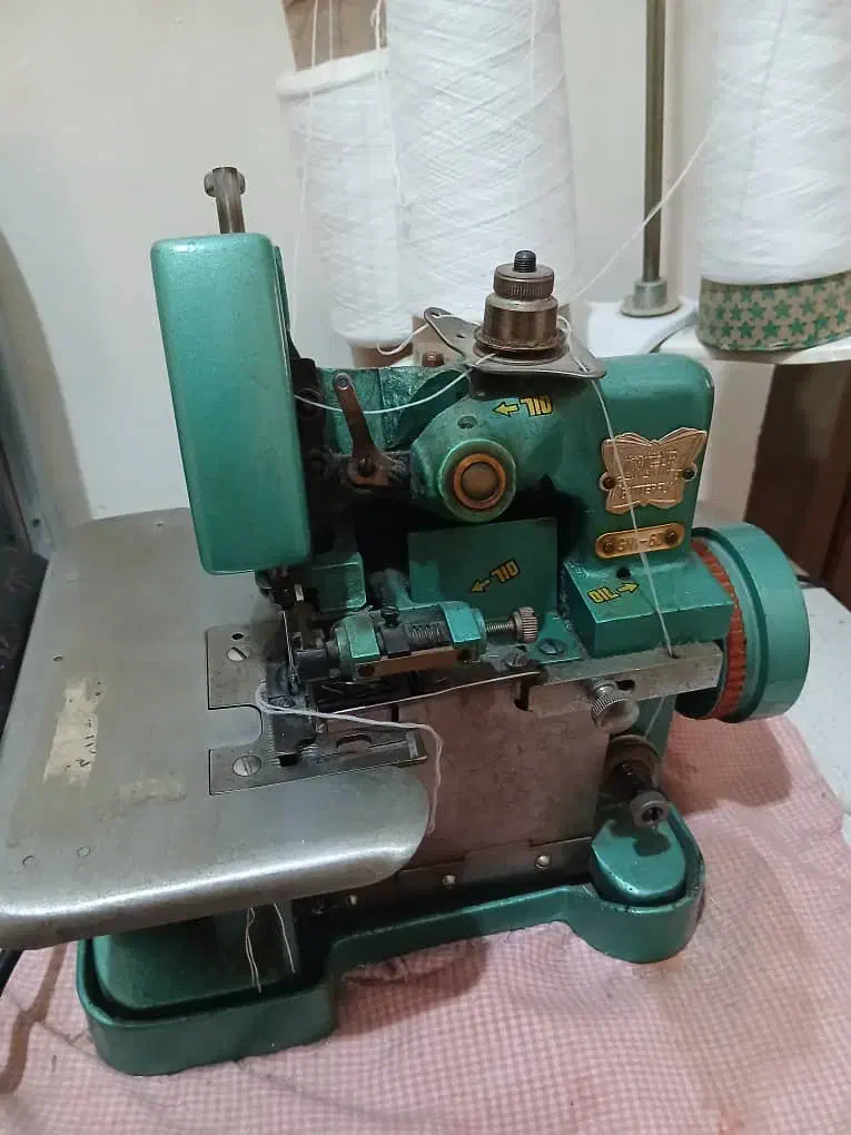 چرخ سردوز سه نخ|چرخ خیاطی و ریسندگی|ساری, |دیوار