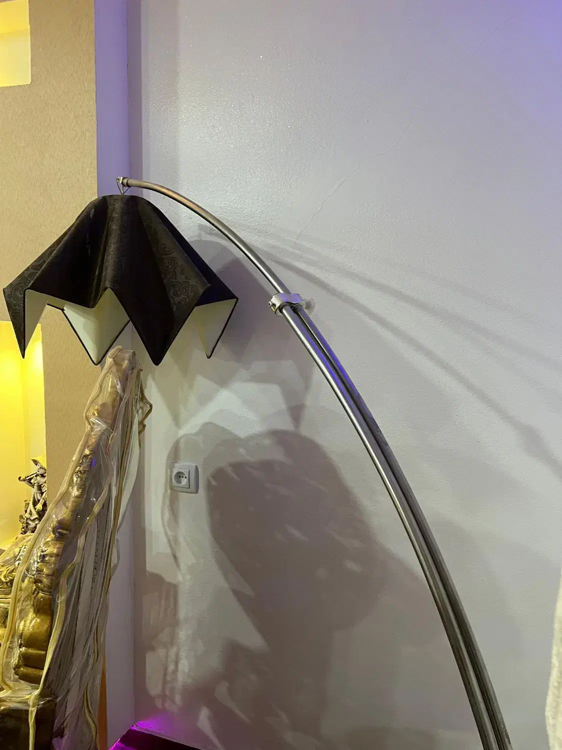 آباژور|چراغ خواب و آباژور|شیراز, منطقه هوایی شهید دوران|دیوار