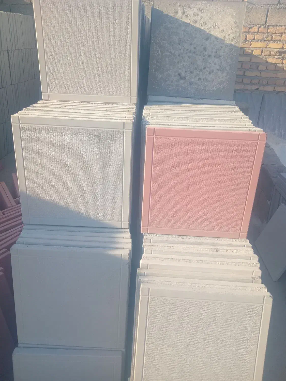 موزائیک زیر قیمت بازار بدلیل جابجایی تا پایان هفته|مصالح و تجهیزات ساختمان|کاشمر, |دیوار