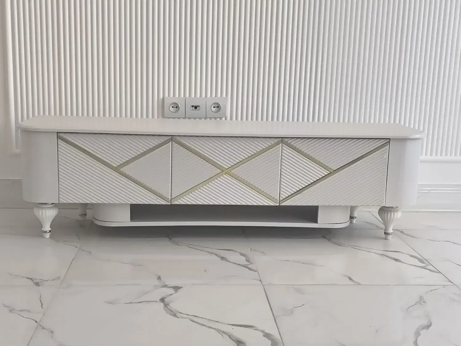 آینه کنسول و میز تلویزیون ست|میز تلویزیون|دورود, |دیوار