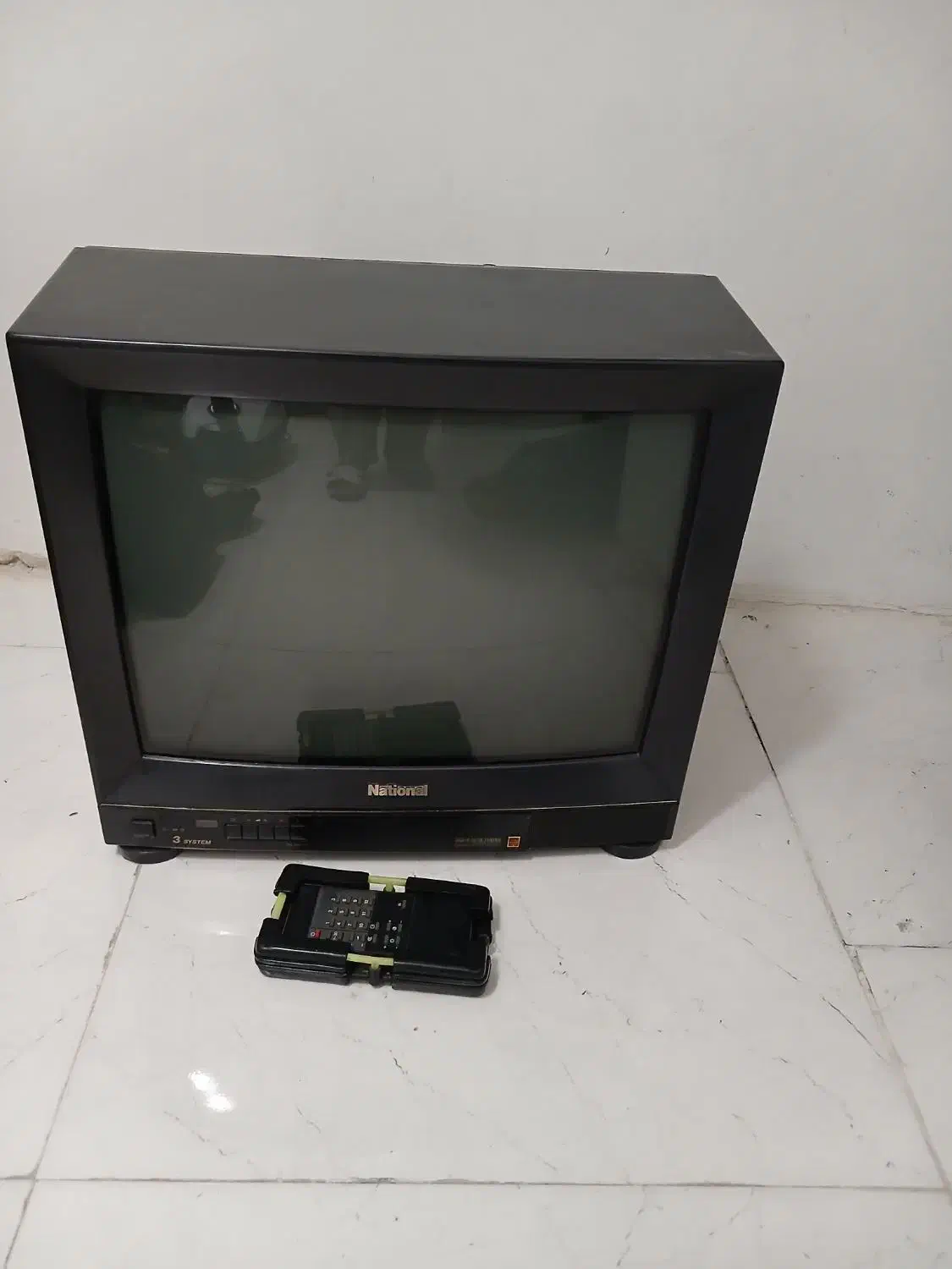 تلوزیون۲۱ اینچ|تلویزیون و پروژکتور|بهارستان, |دیوار