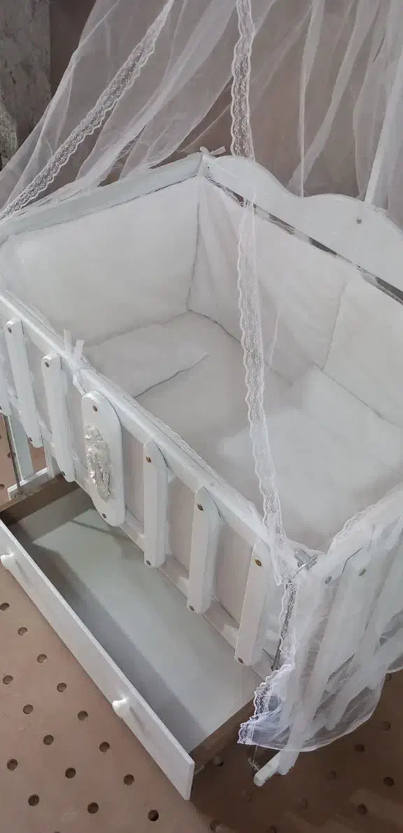 تخت کنار مادر مدل درنا- دارای کشو و سرویس خواب|تخت و صندلی بچه|چابهار, |دیوار