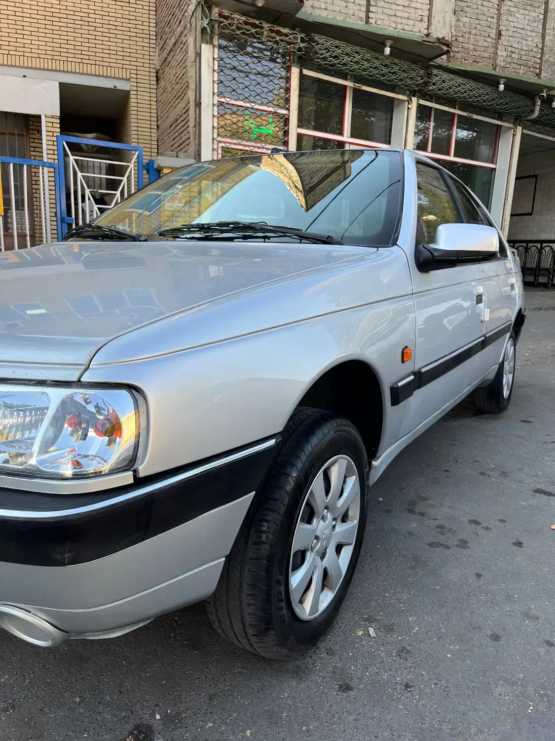 پژو۴۰۵Slxدوگانه کارخانه درحدصفر|خودرو سواری و وانت|تبریز, |دیوار