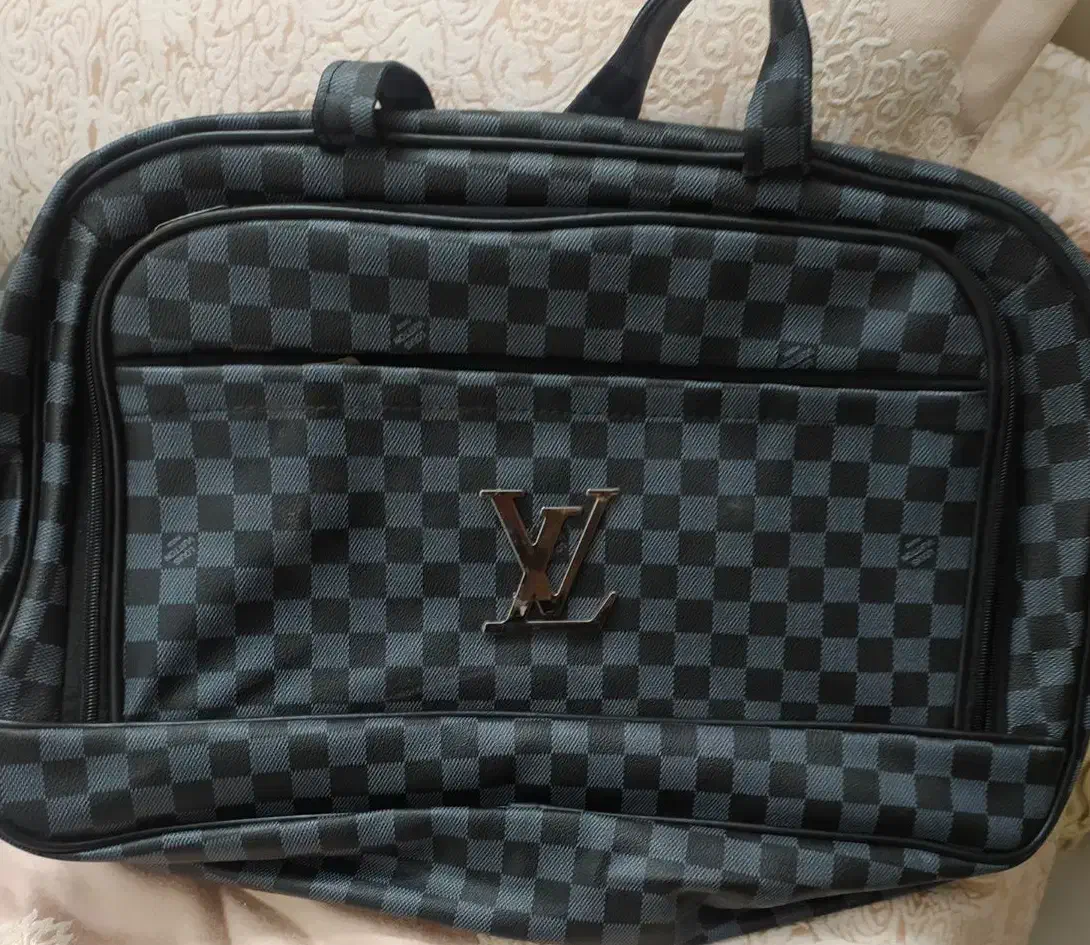 ساک نو|کیف، کفش، کمربند|کاشان, ملک آباد|دیوار