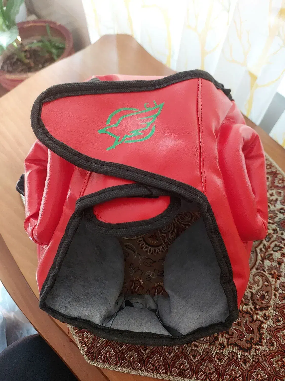 کلاه بوکس نو|تجهیزات ورزشی|شیراز, کوشک میدان|دیوار