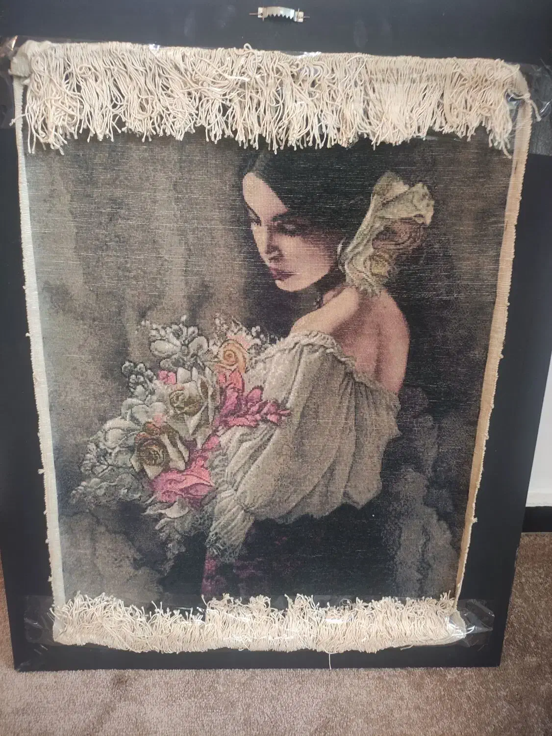 فروش فوری تابلو فرش چله ابریشم و گل ابریشم دستبافت|تابلو فرش|چالوس, |دیوار