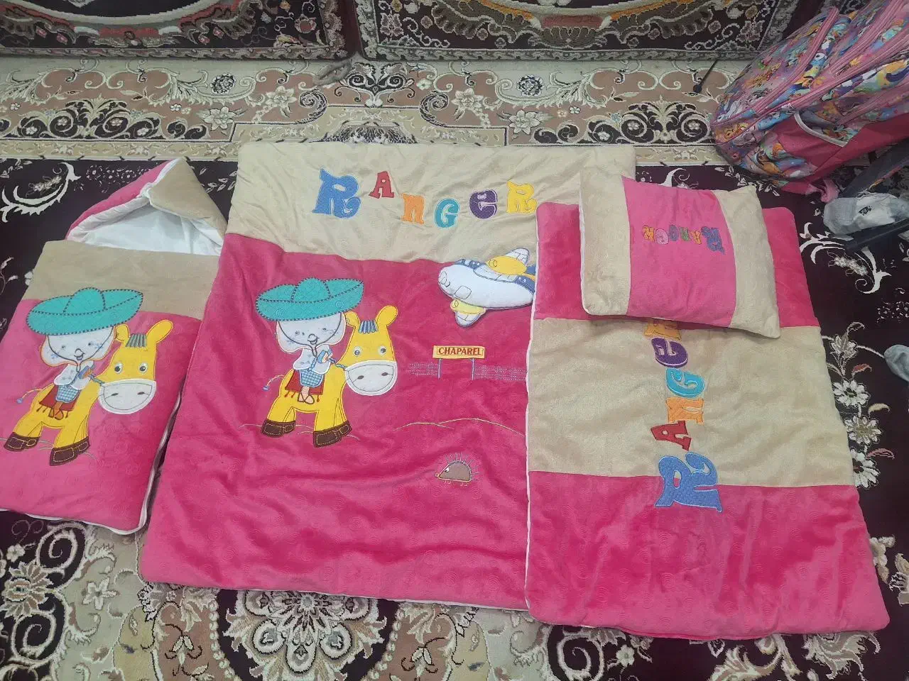 قنداق فرنگی|اسباب و اثاث بچه|قم, دروازه چوبی|دیوار