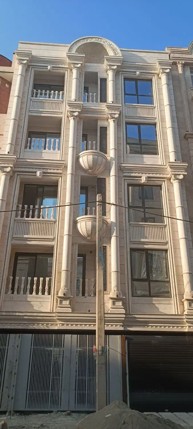 تولیدکننده تمامی سیستمهای درب وپنجرهupvcوآلومینیوم|خدمات پیشه و مهارت|شهریار, شهریار|دیوار