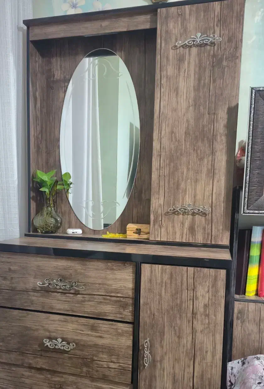 وسایل استفاده شده|تخت و سرویس خواب|اسلامشهر, زرافشان|دیوار